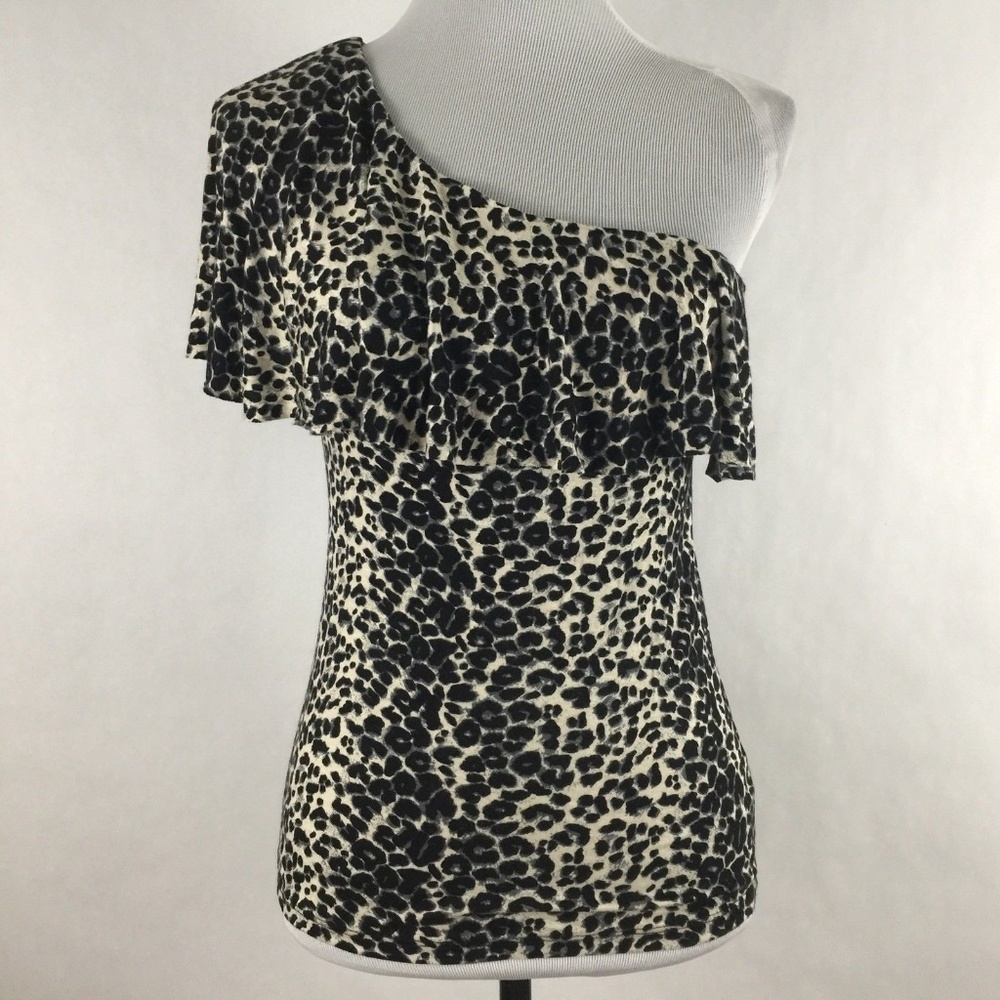 Forever 21 One Shoulder Top Ruffled